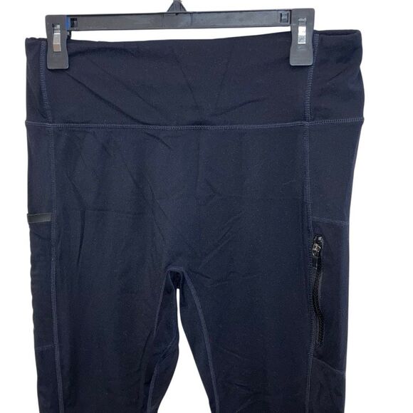 Fabletics motion 365 black athletic leggings with zippers and phone pocket XL #7 - Picture 4 of 11